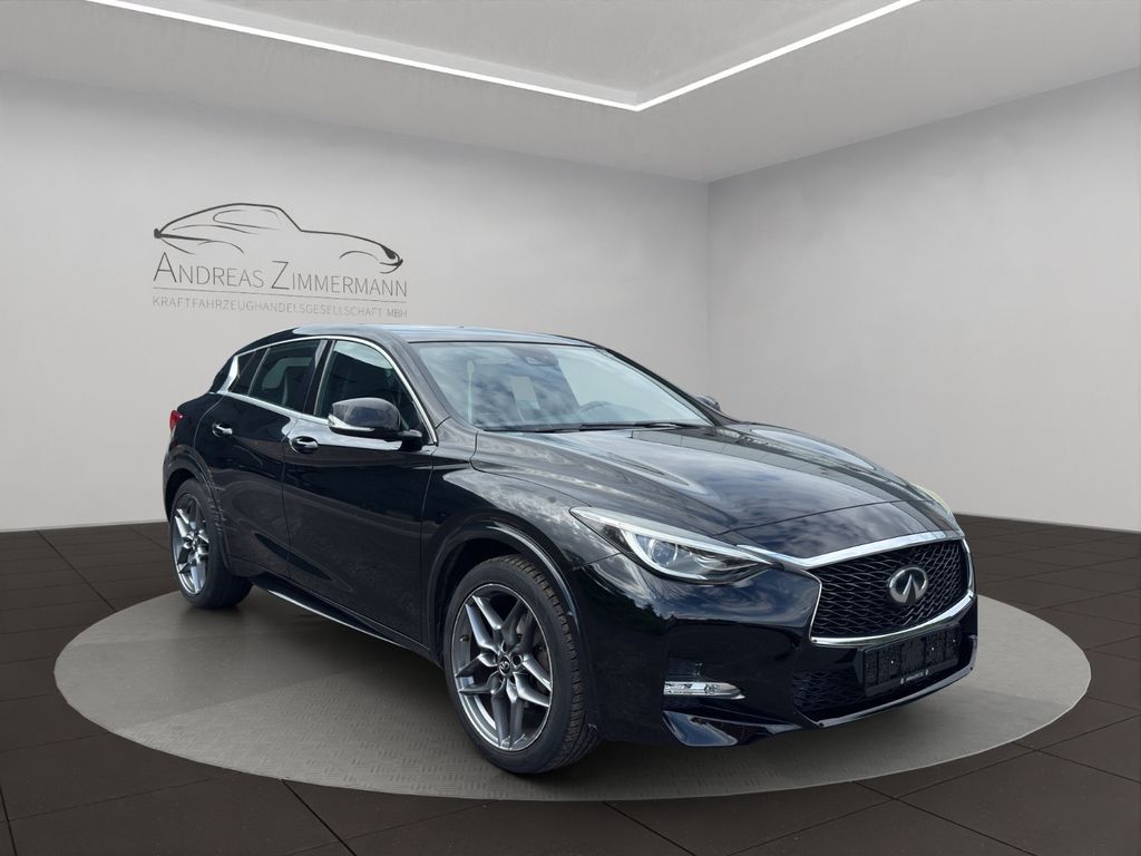 Infiniti Q30 1.5 d Sport NAVI/PANO/SHZ