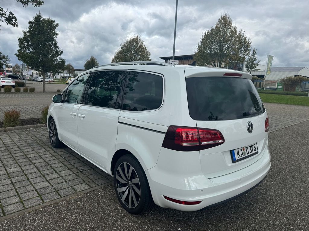 Bild des Angebotes Volkswagen Sharan 2.0 TDI SCR DSG BMT ALLSTAR ALLSTAR