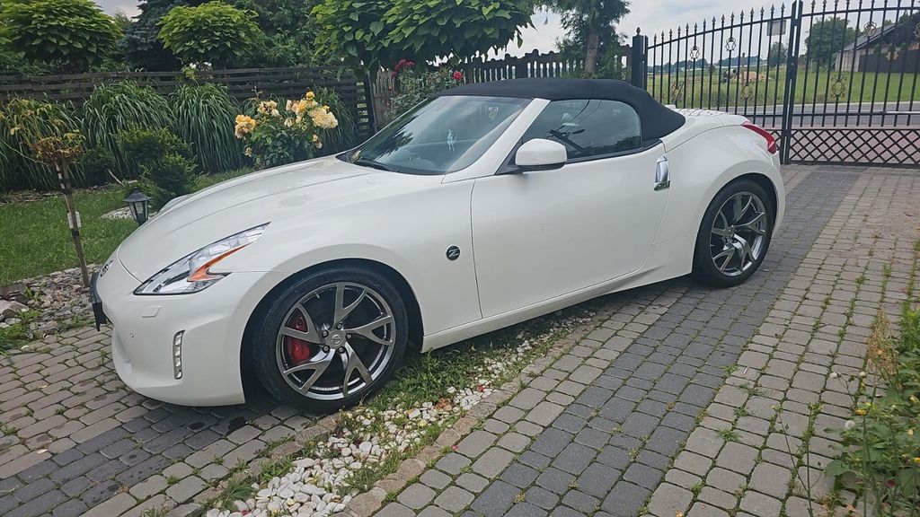 Bild des Angebotes Nissan 370Z Roadster 3.7 Pack Automatik Pack
