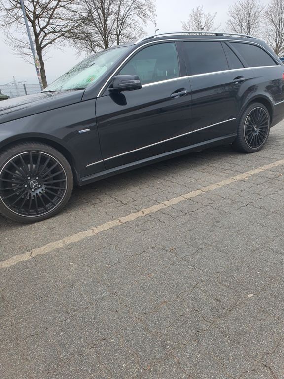 Bild des Angebotes Mercedes-Benz 220