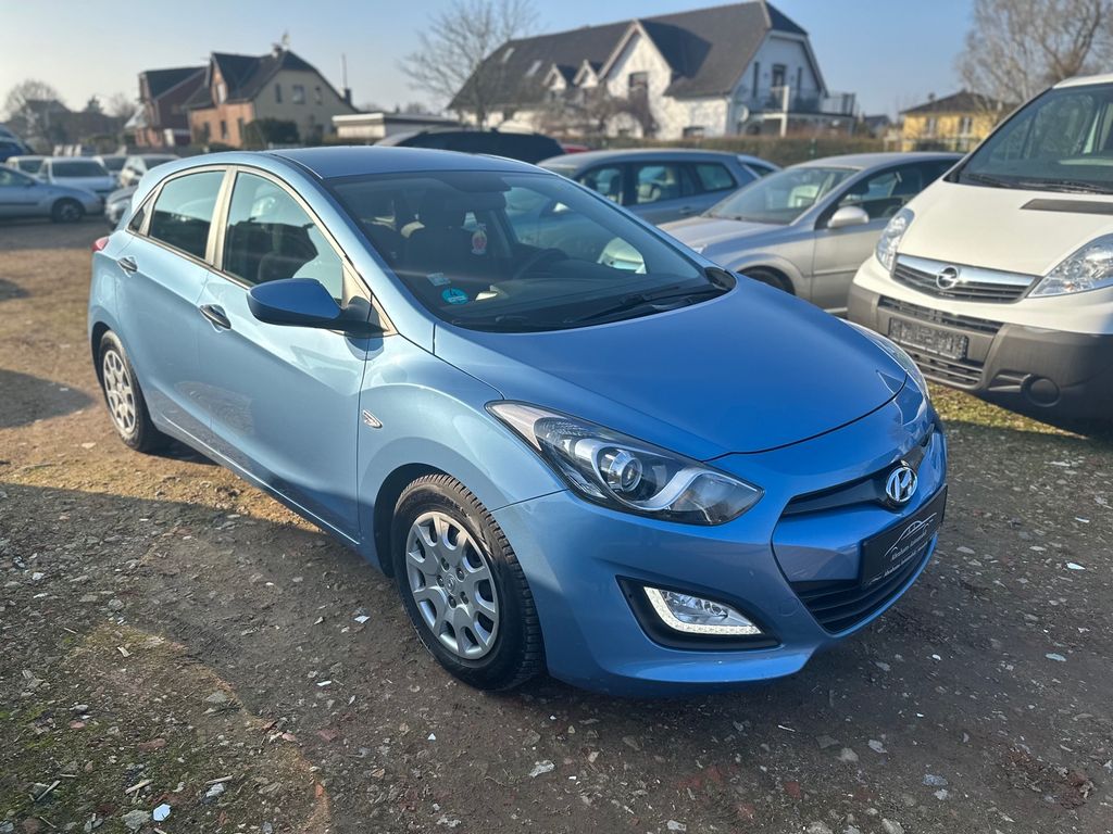 Bild des Angebotes Hyundai i30 Classic TÜV Neu !12 Monate Gewährleistung!
