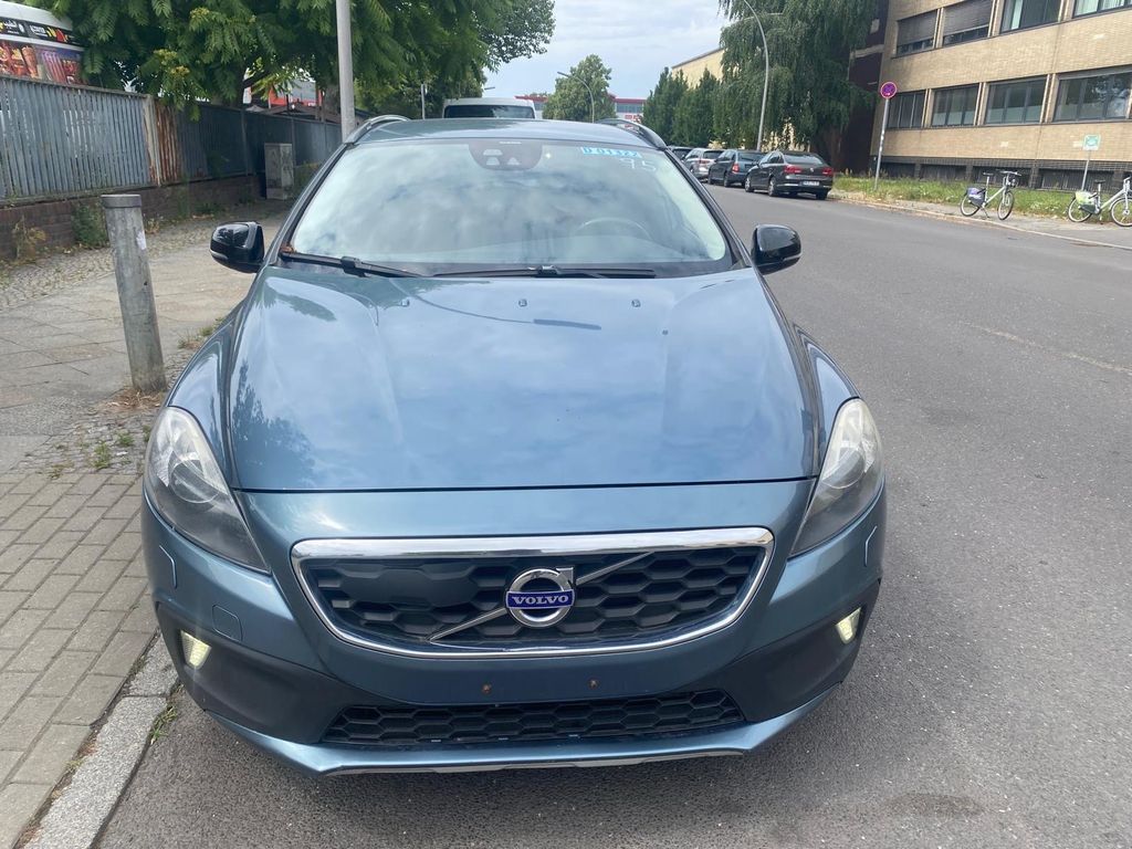 Bild des Angebotes Volvo V40 Cross Country D3 Geartronic Momentum Mom...