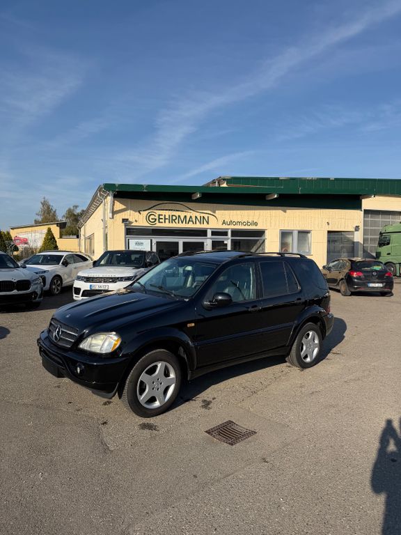Bild des Angebotes Mercedes-Benz ML 55 AMG V8 1 Hand*Leder*Navi*Xenon*DVD