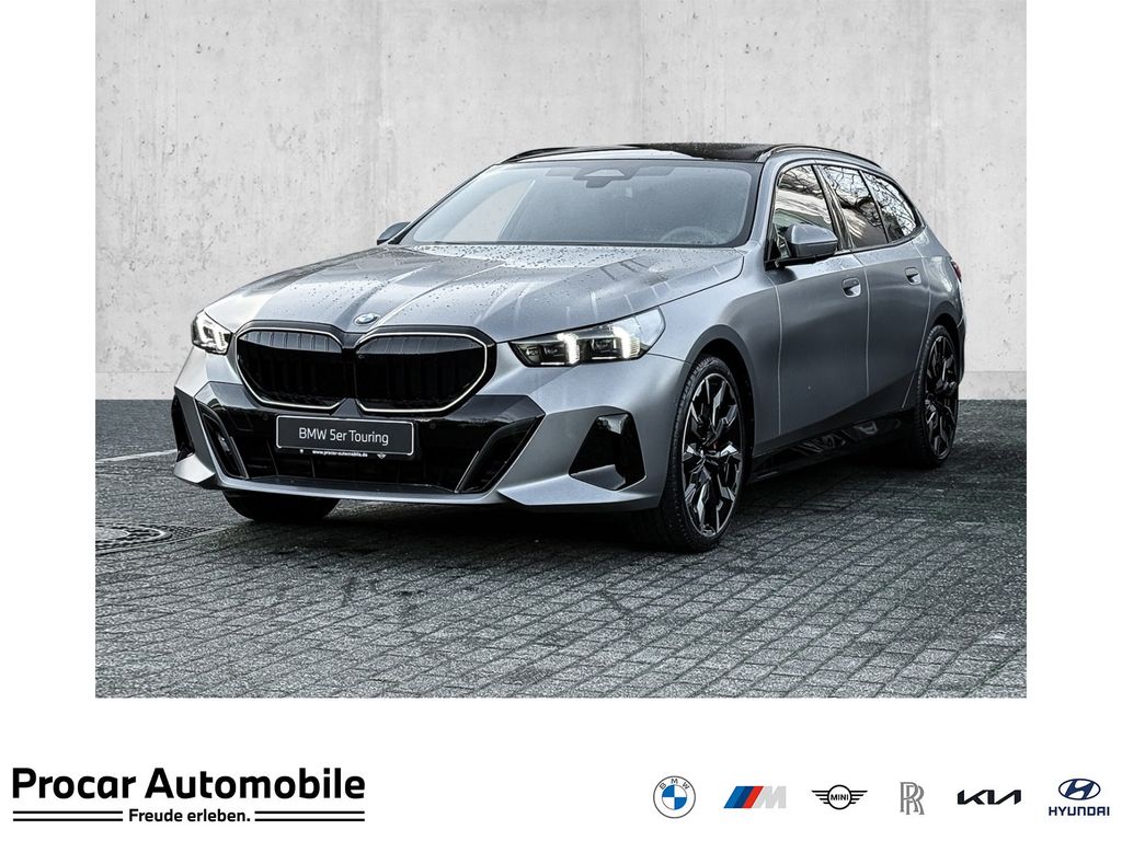 BMW 540d xDrive Touring * M Sportpaket * Panorama Gl