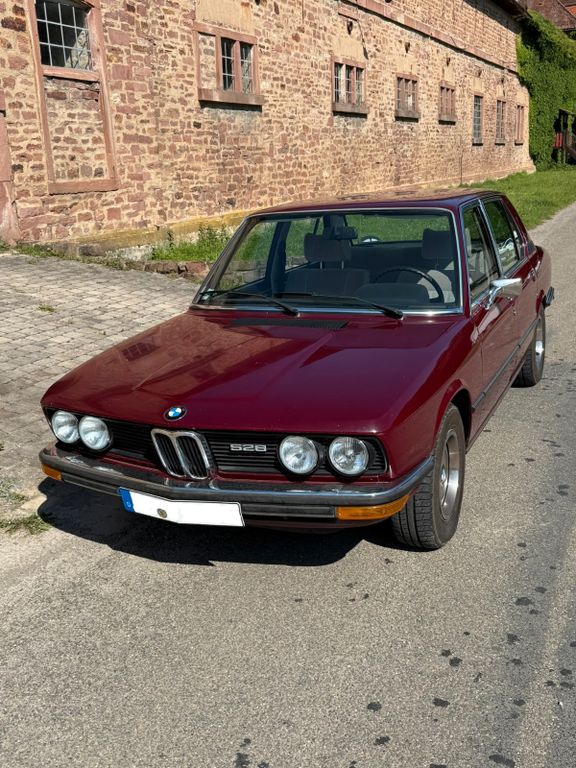 Bild des Angebotes BMW 528 E12 Serie 1