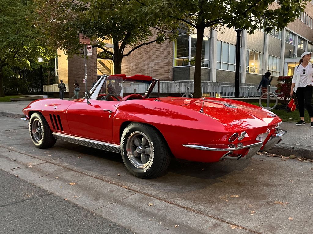 Corvette C2 Sting Ray Cabrio - Handschalter - Top Zustand