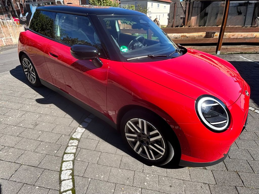 MINI Cooper SE Classic Trim, M-Paket, Garantie 02/28