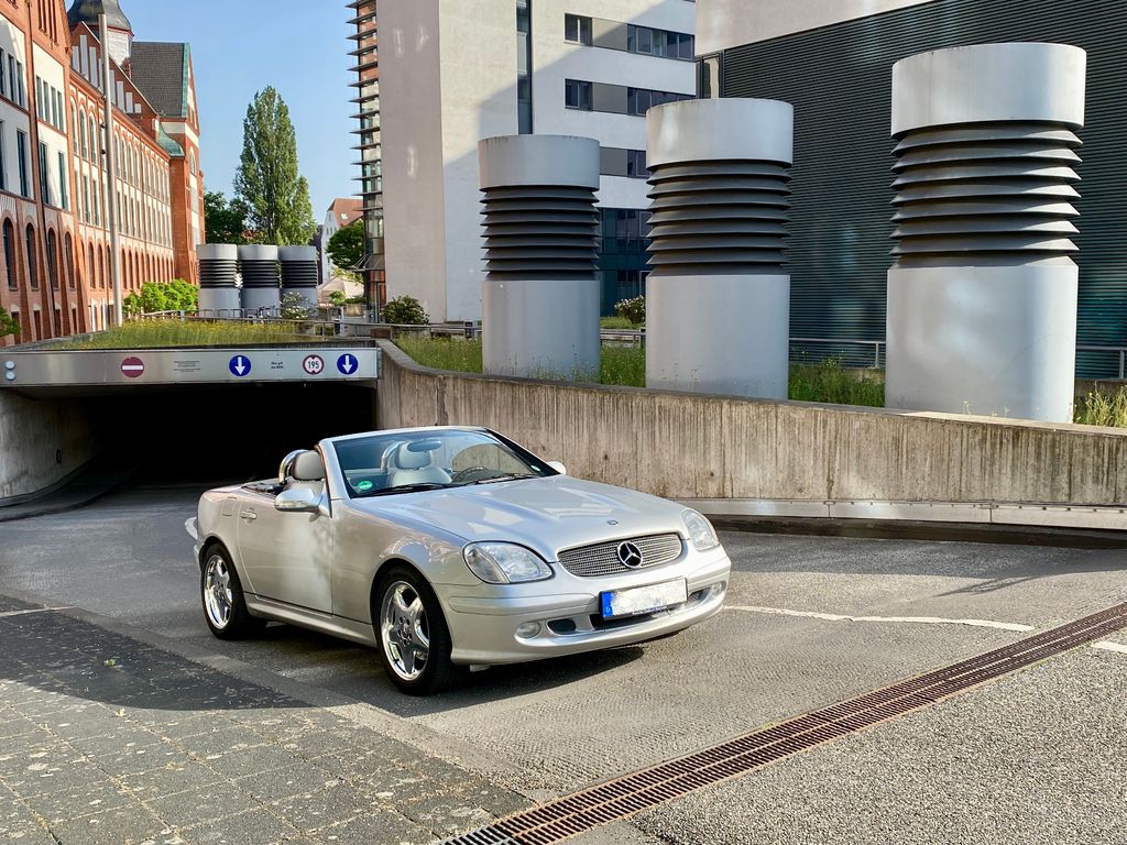 Bild des Angebotes Mercedes-Benz SLK 320 V6 - 1.Hand - nur 33.000Km