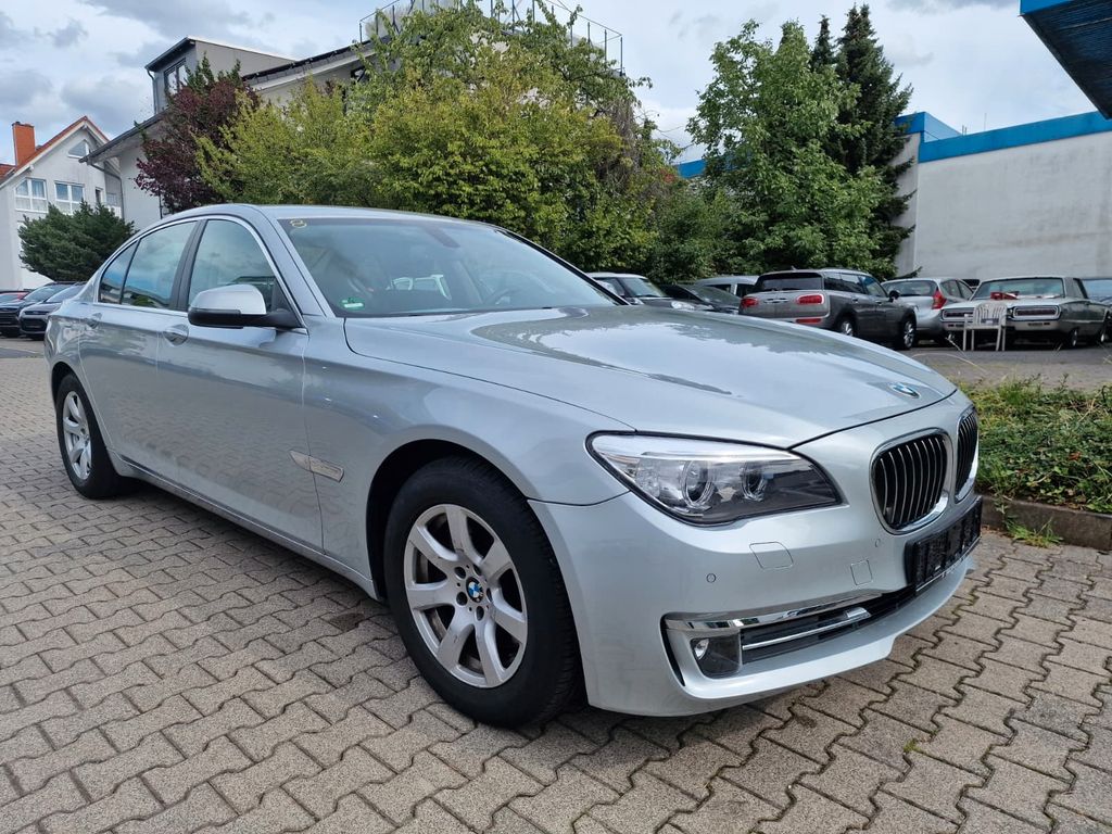 Bild des Angebotes BMW 730 7 730 d xDrive *1.Hand*Automatik*TÜV-Neu*