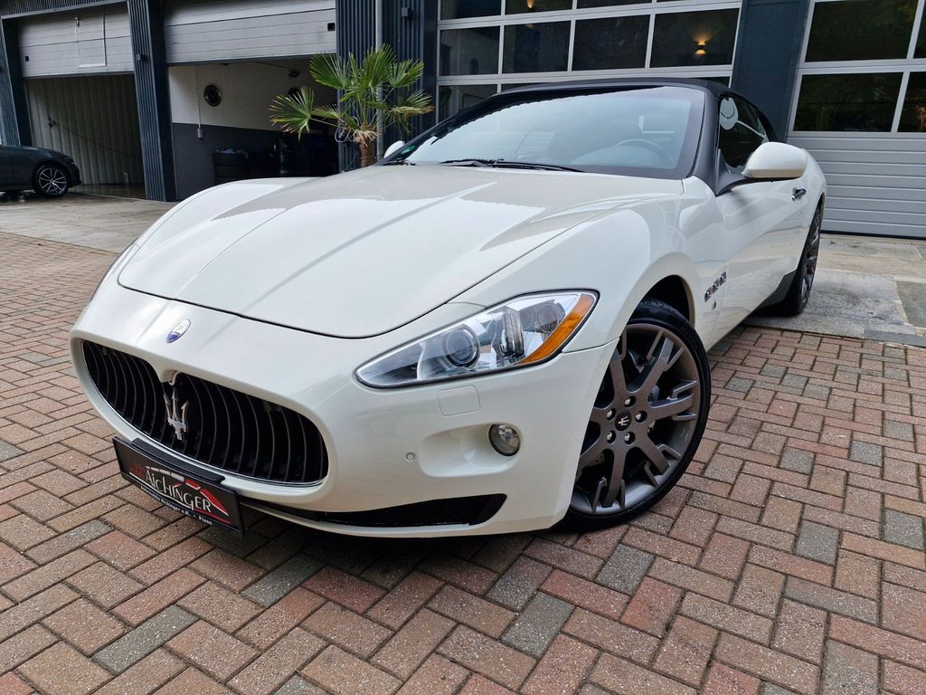 Bild des Angebotes Maserati GranCabrio 4.7 V8 Deutsches Fzg. 04-10 Org.40tkm