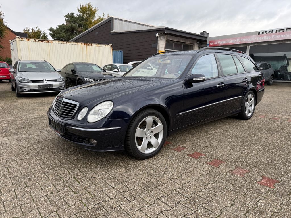 Bild des Angebotes Mercedes-Benz E 500 Avantgarde T-Modell 7-G VOLL WENIG KM!!!