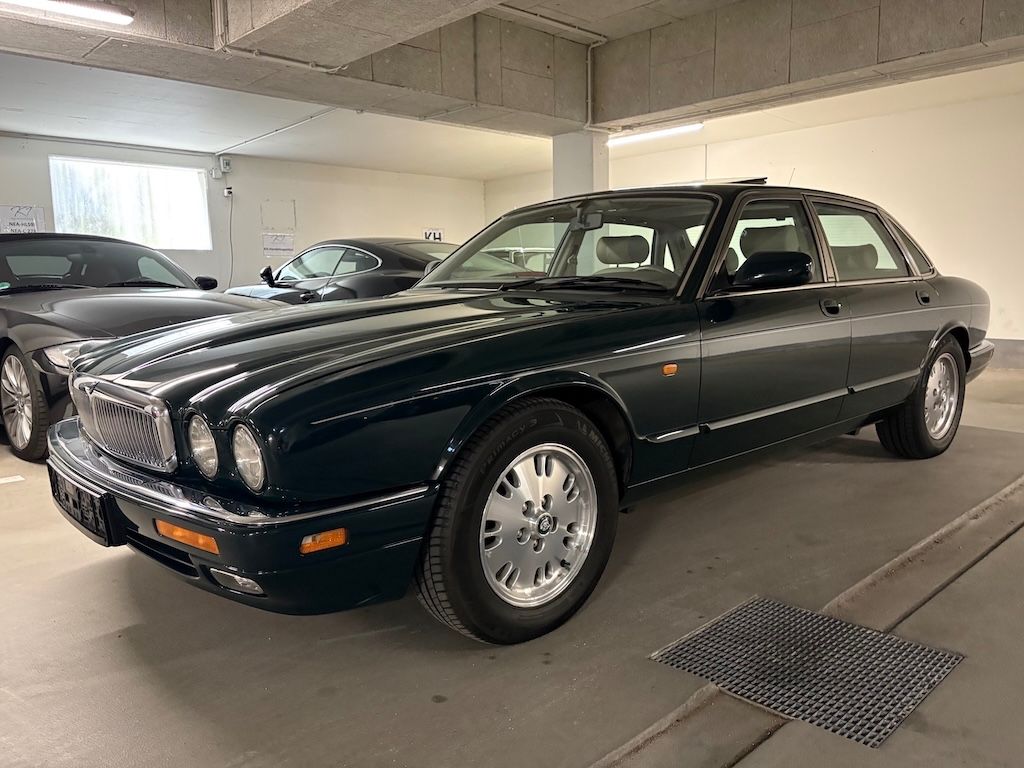 Bild des Angebotes Jaguar XJ 4.0 Six**Sovereign**BRG**Sammler**H-Kennz. 1+