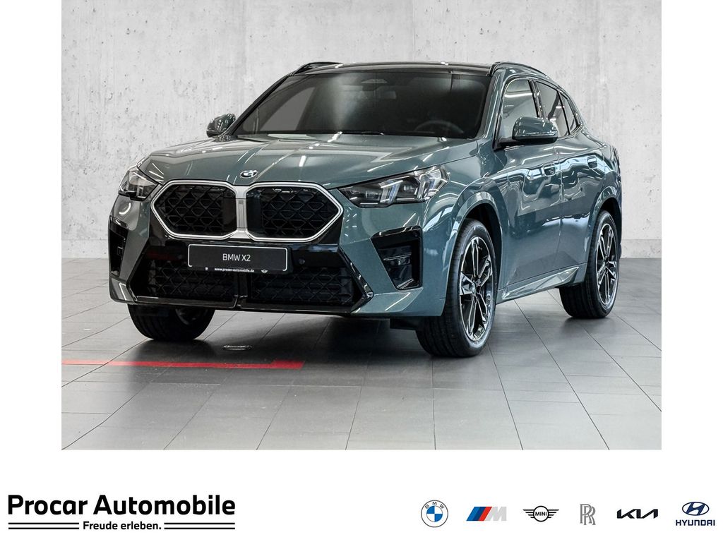 Bild des Angebotes BMW X2 sDrive20i M Sportpaket * Panorama Glasdach *