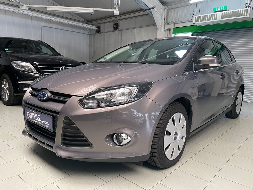 Bild des Angebotes Ford Focus Lim. Champions Edition