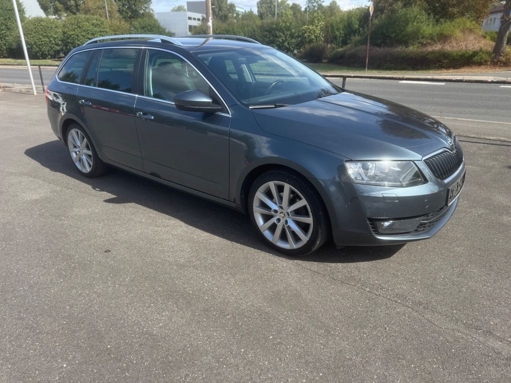 Bild des Angebotes Skoda Octavia 2.0 TDI DSG Style * Canton * Keyless  *