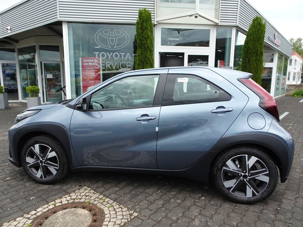 Bild des Angebotes Toyota Aygo X Hybrid Active + Sitzheizung