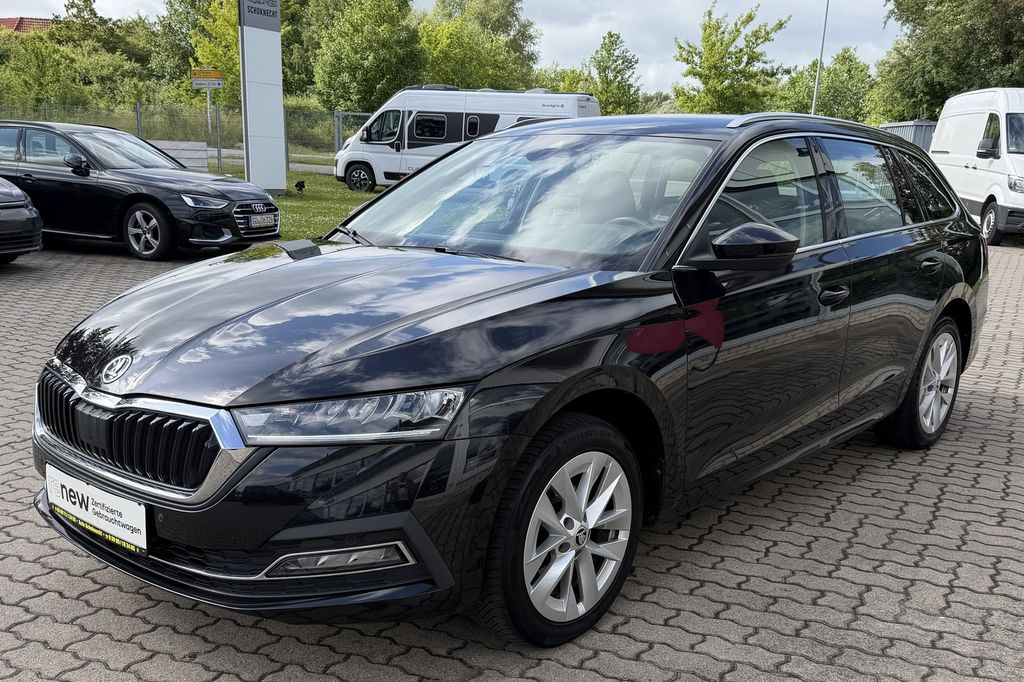 Bild des Angebotes Skoda Octavia Combi First Edition