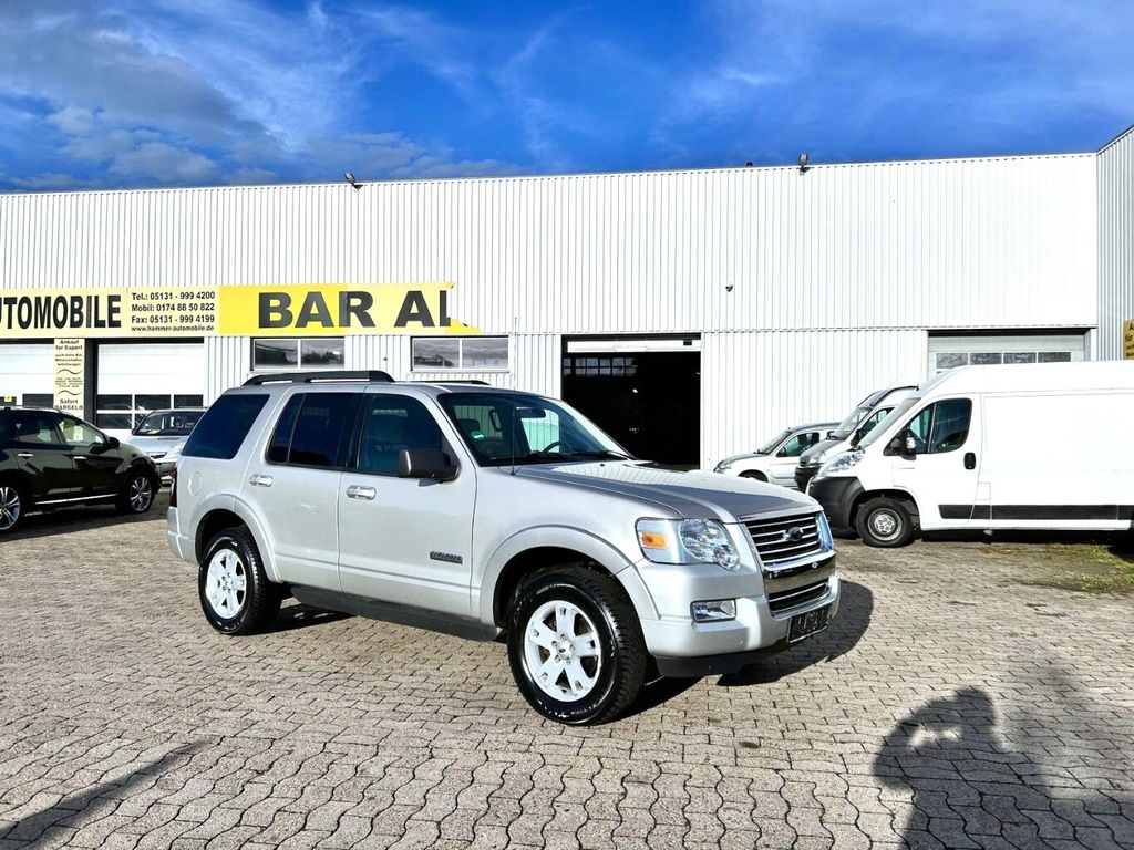 Ford Explorer 4,0i AUTOM- LEDER 11.28 AHK CAMERA ALU