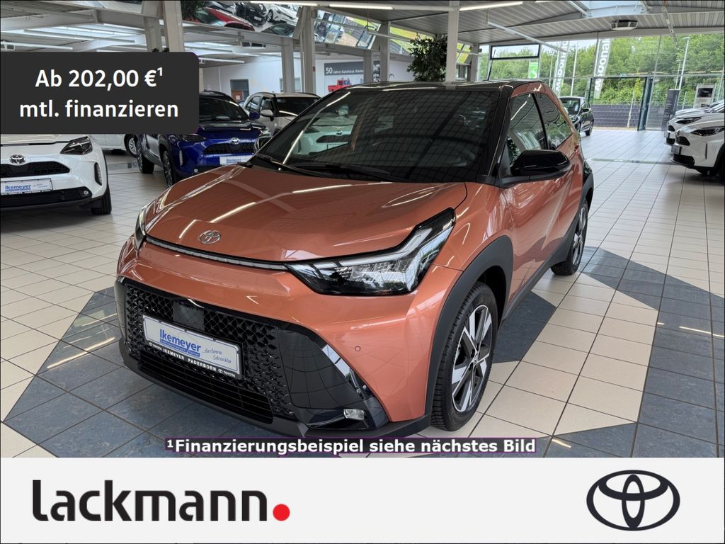 Bild des Angebotes Toyota Aygo X Hybrid Teamplayer Technik-Paket PDC Sitzh