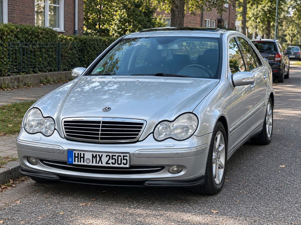 Bild des Angebotes Mercedes-Benz C320 Avantgarde V6 | BRABUS | CarPlay | Kamera |