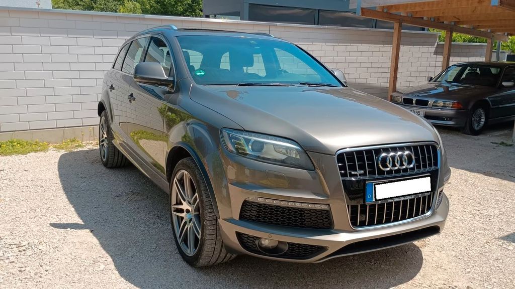 Audi Q7 4.2 TDI quattro tiptronic 7 sitze