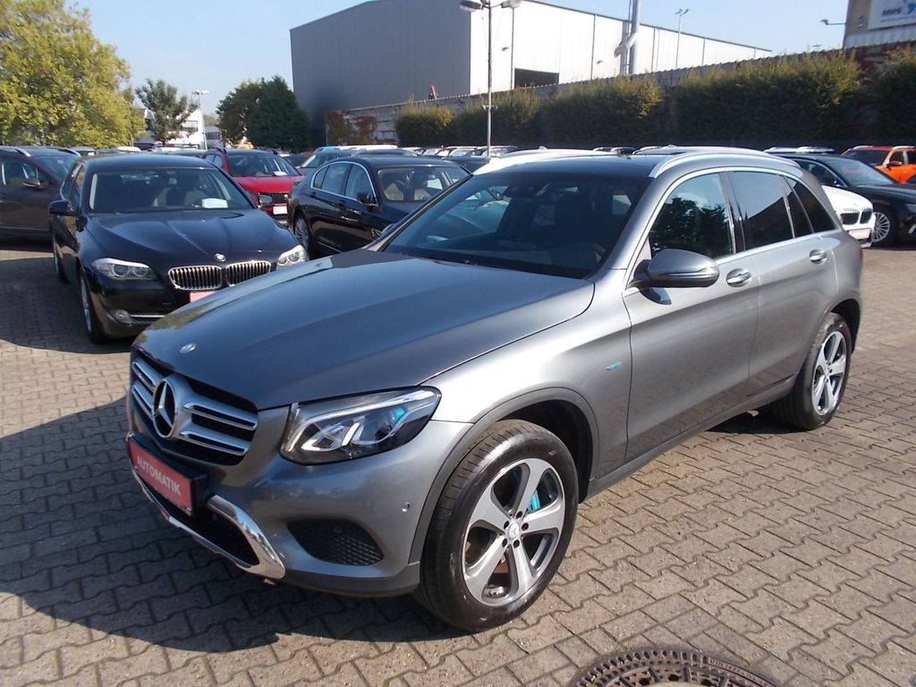 Bild des Angebotes Mercedes-Benz GLC 350 e 4Matic, Leder, Pano, Comand, zus. WR