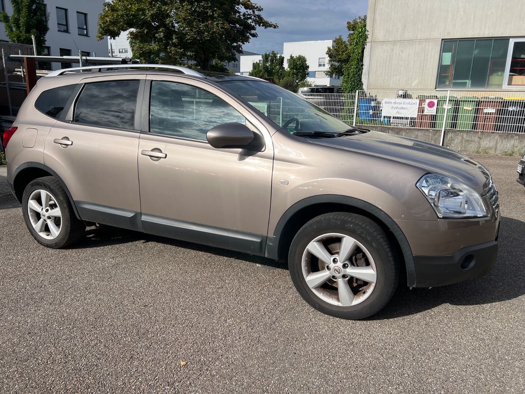 Bild des Angebotes Nissan Qashqai+2 acenta 2.0 4x2