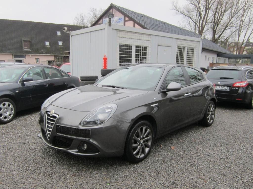 Bild des Angebotes Alfa Romeo Giulietta  1.4 Veloce Klima Eu-5 PDC Orig. 101 T