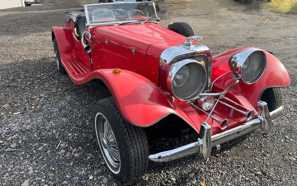 Bild des Angebotes Jaguar SS 100 Replika Antique & Classic Automotive Inc.