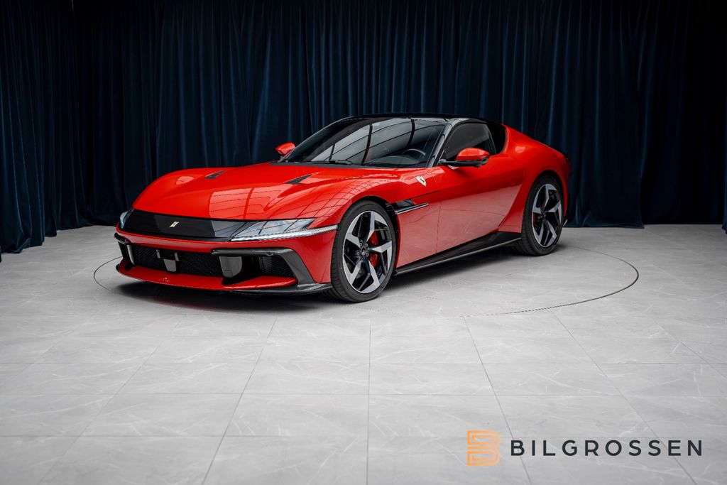 Bild des Angebotes Ferrari Coupe 6.5 V12 CARBON LIFT PASSENGER DISPLAY
