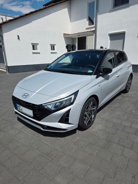 Bild des Angebotes Hyundai i20 1.0 T-GDI 74kW Hybrid DCT Prime Prime