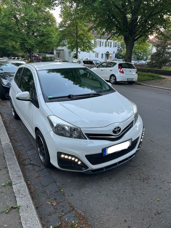 Bild des Angebotes Toyota Yaris 1,0-l-Dual-VVT-i Life Life
