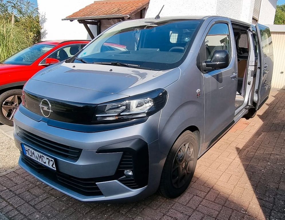 Bild des Angebotes Opel Vivaro L3 Transporter mit LKW Zulassung und AHK
