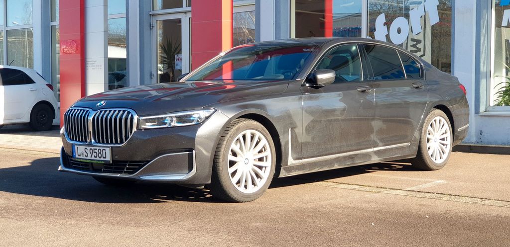 Bild des Angebotes BMW 730 d LEDER*NAVI*HUD*LASER*MASSAGE*LUFTFAHRW