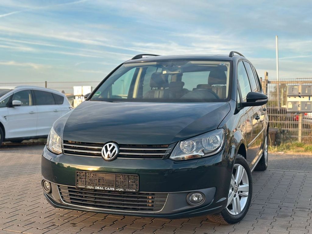 Bild des Angebotes Volkswagen Touran Match PANO*7 SITZE*TÜV NEU