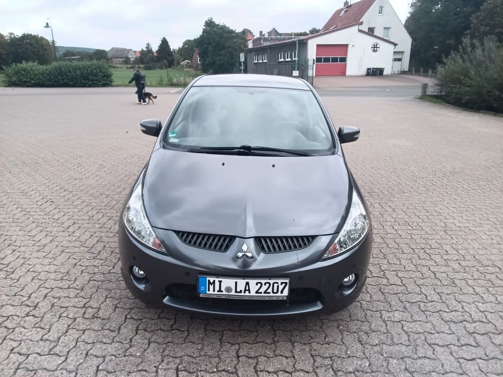 Mitsubishi Grandis 2.0 Invite 7-Sitzer Invite