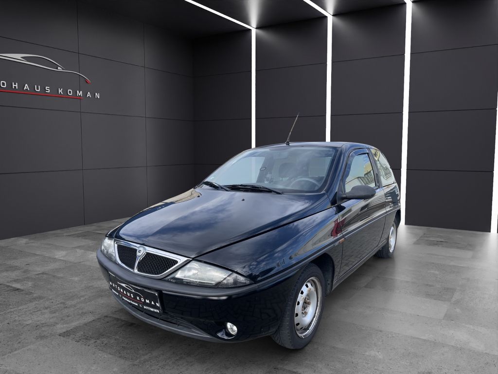 Bild des Angebotes Lancia Ypsilon 1.2 LS*AUTOM.*TÜV*RADIO*60.000km*ALCANTA