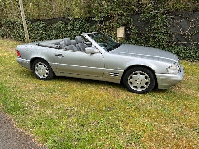 Bild des Angebotes Mercedes-Benz 320SL COLLECTOR