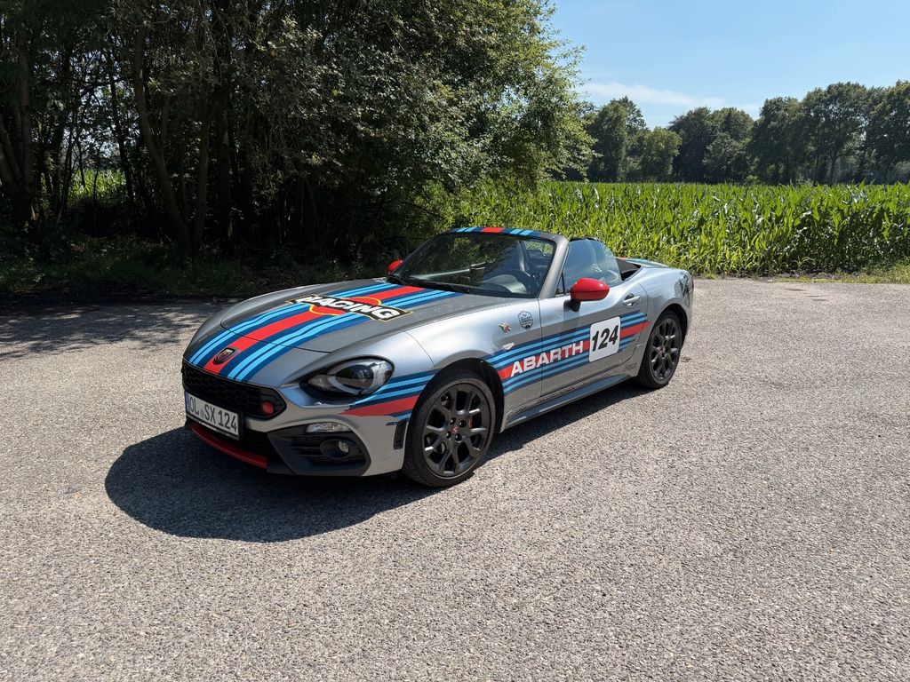 Bild des Angebotes Abarth 124 Spider  - Garantie 06.2027 - Martini-Look