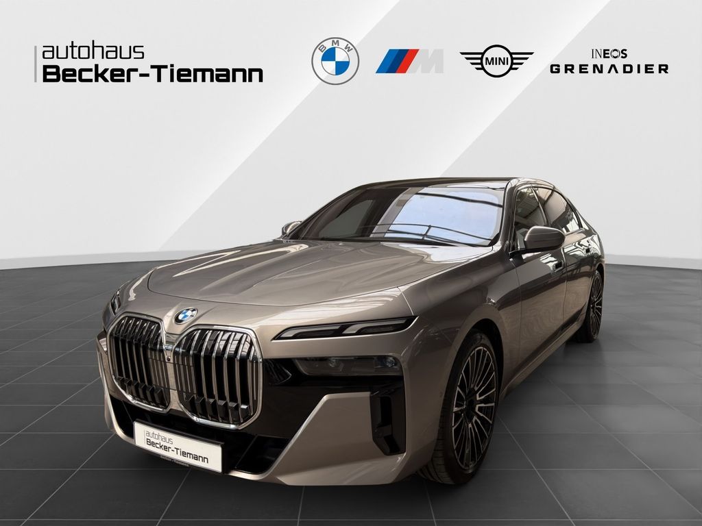 Bild des Angebotes BMW 740d xDrive Limousine M Sport Innovationspaket/