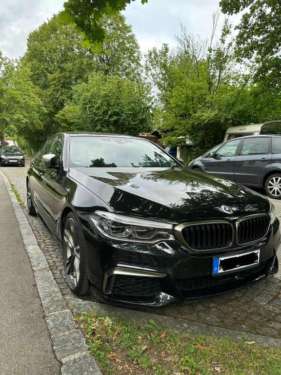 Bild des Angebotes BMW M550i xDrive A -