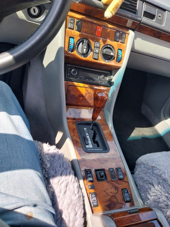 Bild des Angebotes Mercedes-Benz CE 300