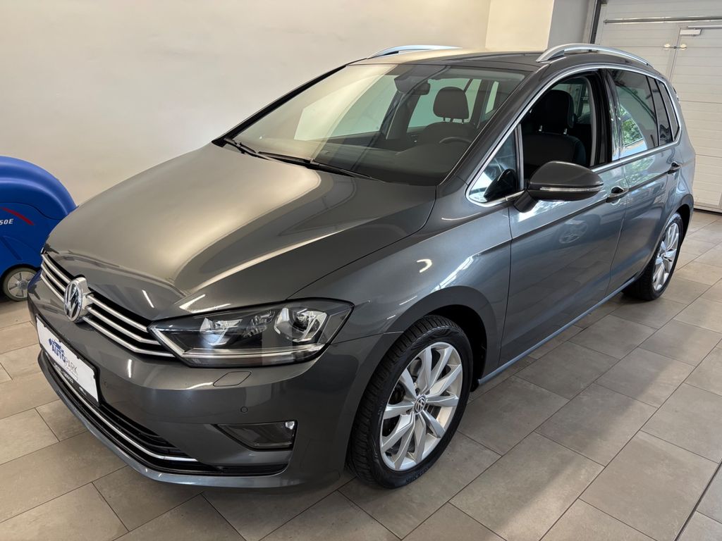 Bild des Angebotes Volkswagen Golf Sportsvan VII Highline BMT/Start-Stopp