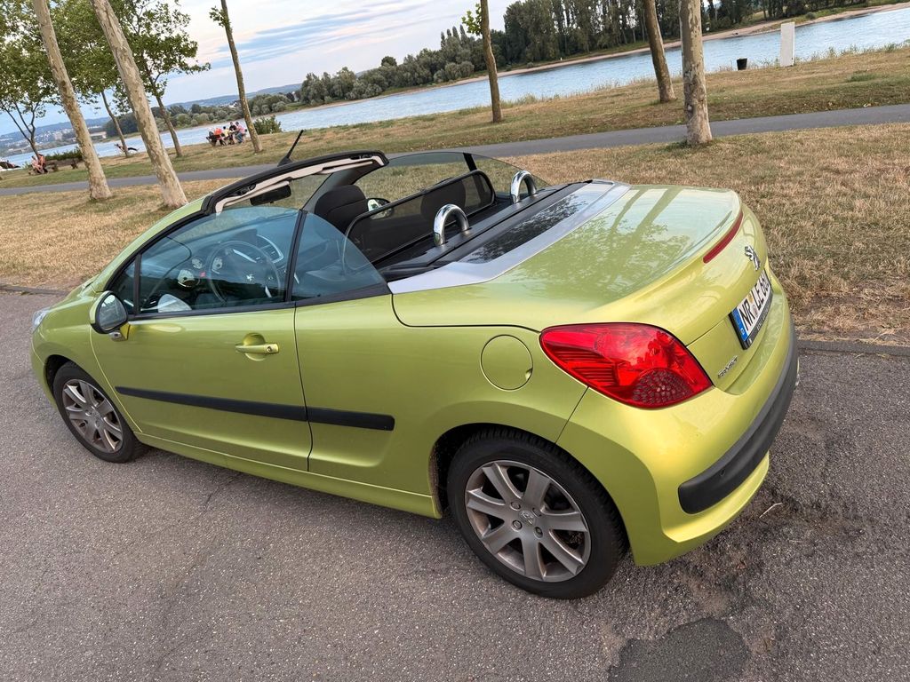 Bild des Angebotes Peugeot 207 CC Platinum 120 Automatik Platinium