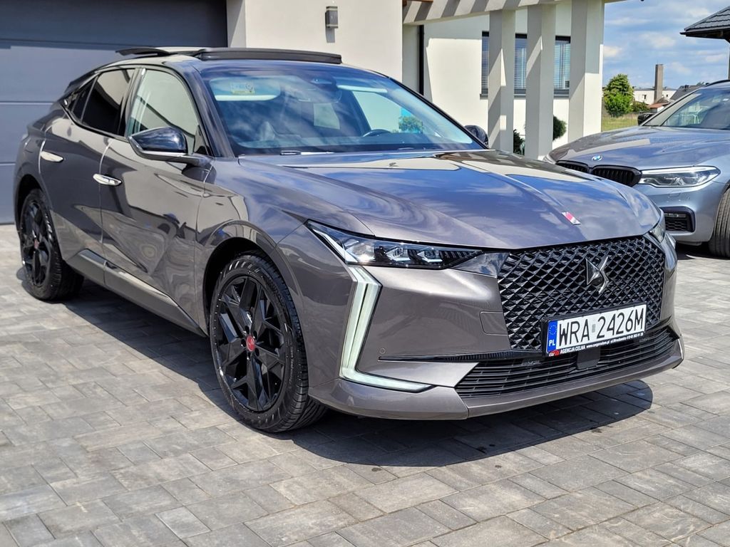DS Automobiles DS4 Crossback performance line+