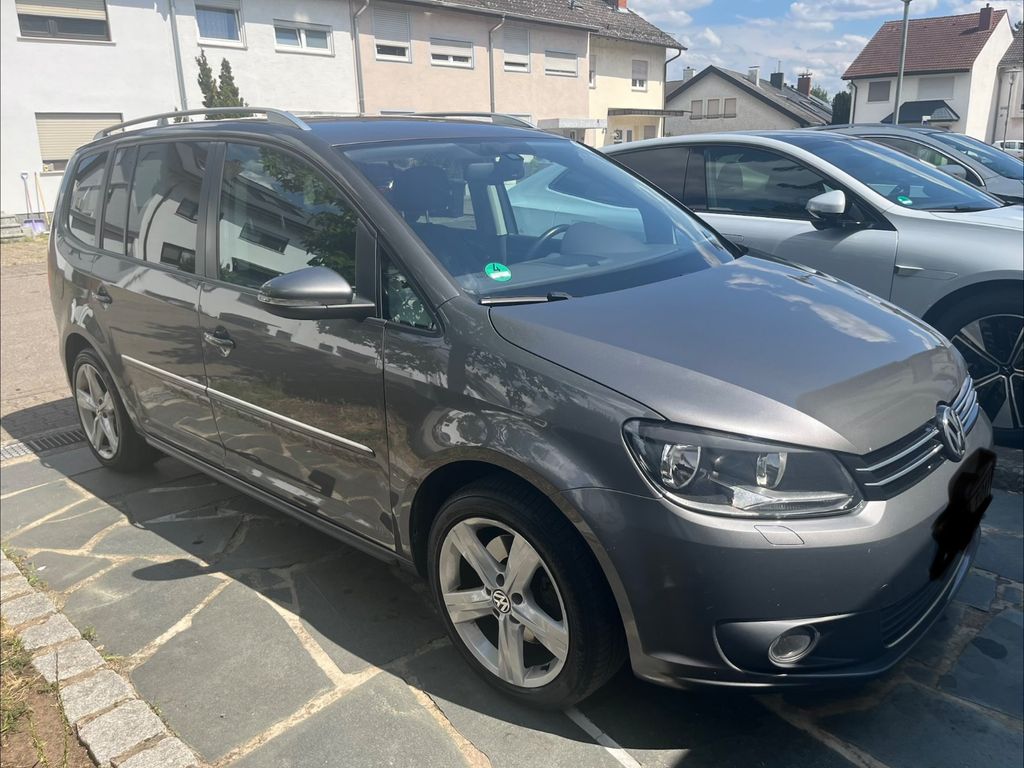 Bild des Angebotes Volkswagen Touran 1.4 TSI DSG Comfortline 7 Sitzer