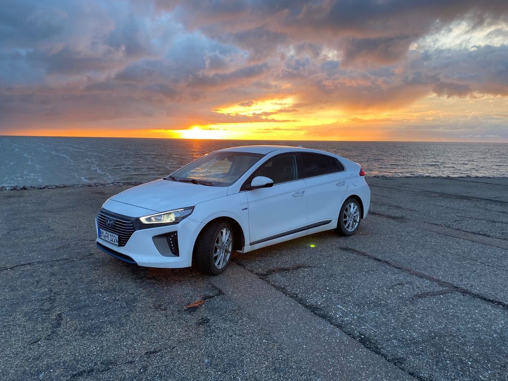 Bild des Angebotes Hyundai IONIQ 1.6l GDi HYBRID Style Style