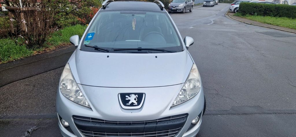 Bild des Angebotes Peugeot 207 SW Premium 120 VTi Premium