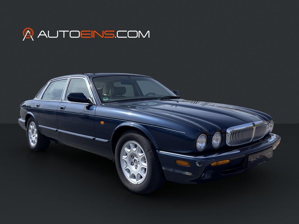 Bild des Angebotes Jaguar XJ 4.0 V8 Sovereign*1-Hand*Leder Beige*Sitzh.*