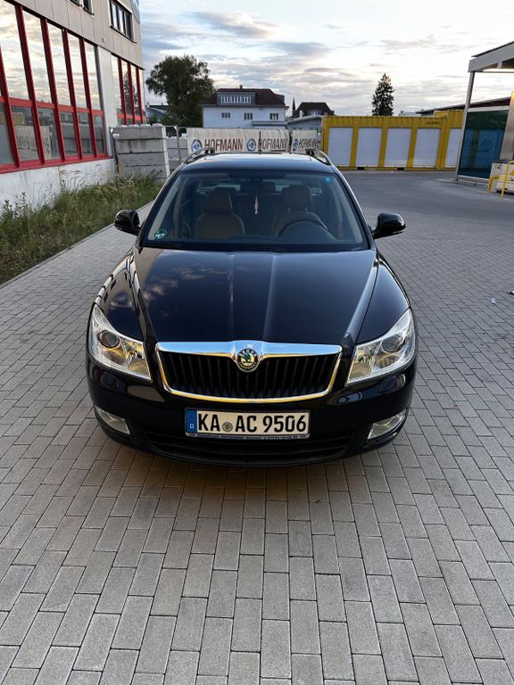 Skoda Octavia 1.4 TSI Green tec Elegance Combi Ele...